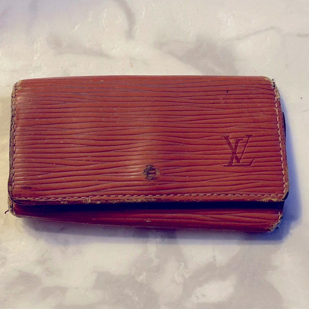 Louis Vuitton dark orange Epi leather keychain wallet